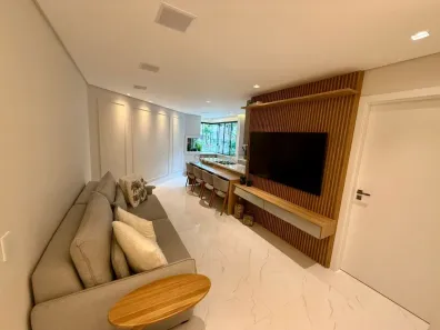 Apartamento com 2 Quartos à venda, 72m² no Jurerê, Florianópolis