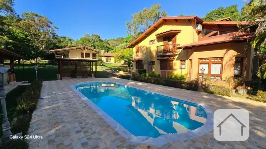 Fazenda/Sítio com 4 Quartos à venda, 458m² no Condomínio Itaembu, Itatiba