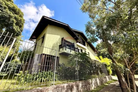 Casa com 3 Quartos à venda, 395m² no Interlagos, Caxias do Sul