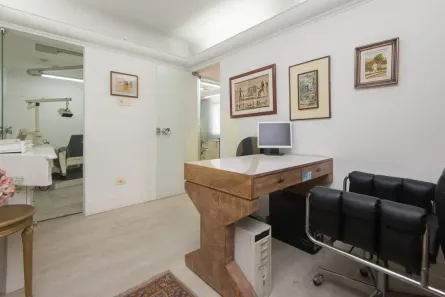 Sala Comercial para alugar, 200m² no Centro, Curitiba
