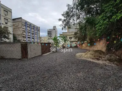 Lote/Terreno para alugar, 645m² no Fátima, Niterói