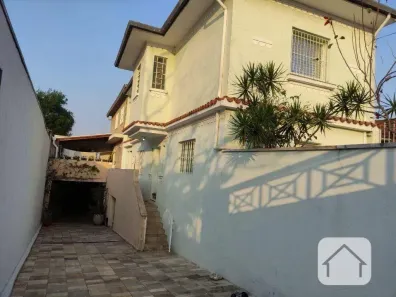 Casa com 5 Quartos à venda, 409m² no Vila Ipojuca, São Paulo