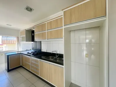 Apartamento com 2 Quartos para alugar, 98m² no Centro, Barra Velha