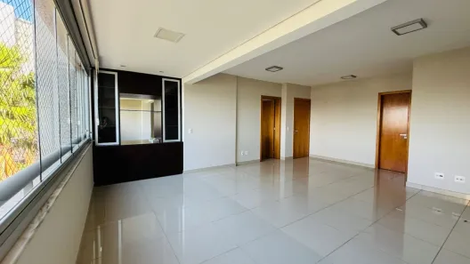 Imóvel Comercial com 3 Quartos à venda, 103m² no Vale do Sereno, Nova Lima