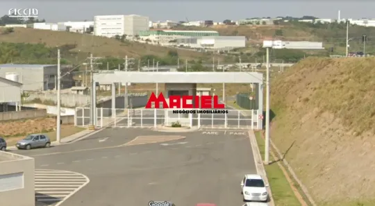 para alugar, 750m² no Jardim Rio Comprido, Jacareí