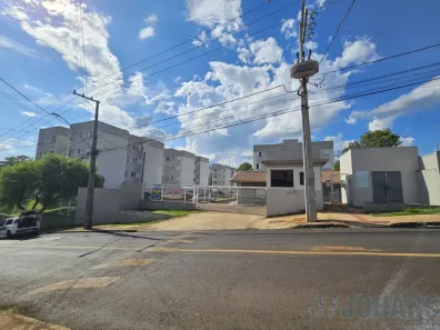 Apartamento com 2 Quartos para alugar, 55m² no Núcleo Habitacional Papa João Paulo I, Apucarana