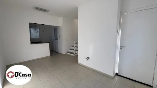 Sobrado com 2 Quartos à venda, 68m² no Vila Areao, Taubaté