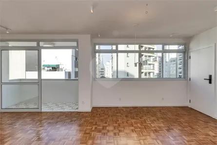 Apartamento com 2 Quartos à venda, 107m² no Jardim Paulista, São Paulo