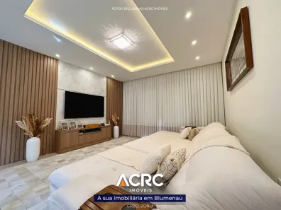 Casa com 3 Quartos para alugar, 413m² no Velha Central, Blumenau
