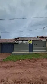Casa com 3 Quartos para alugar, 244m² no Diamantino, Santarém