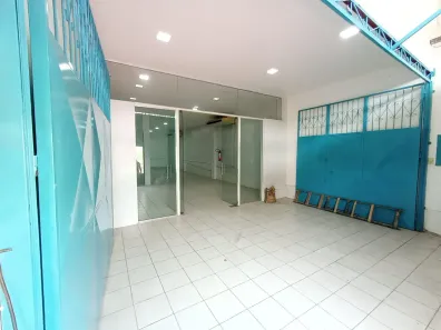 Ponto Comercial para alugar, 500m² no Parque 10 de Novembro, Manaus