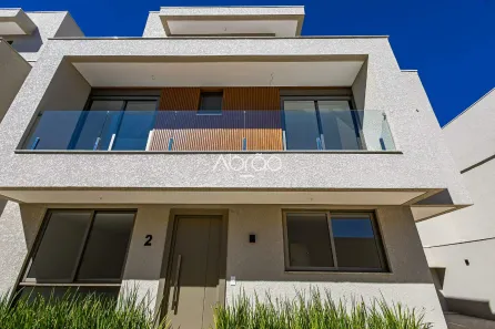Casa com 3 Quartos à venda, 136m² no Boa Vista, Curitiba