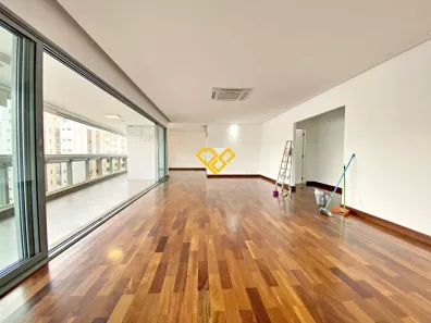 Apartamento com 4 Quartos para alugar, 265m² no Boqueirão, Santos