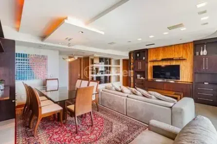 Apartamento com 3 Quartos à venda, 235m² no Três Figueiras, Porto Alegre