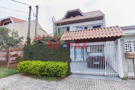 Casa com 3 Quartos para alugar, 142m² no Cidade Industrial, Curitiba