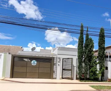 Casa com 4 Quartos à venda, 360m² no Carandá Bosque, Campo Grande