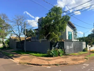 Sobrado com 2 Quartos à venda, 257m² no Vila Nascente, Campo Grande