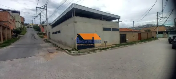 Casa com 3 Quartos à venda, 300m² no Maria Teresa, Belo Horizonte