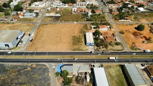 Lote/Terreno à venda, 4650m² no Veiga Jardim - Acréscimo, Aparecida de Goiânia