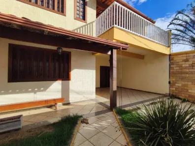 Casa com 6 Quartos à venda, 256m² no Jardim Arizona, Sete Lagoas