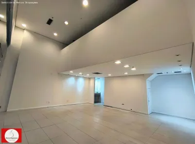Ponto Comercial à venda, 76m² no Caminho das Árvores, Salvador