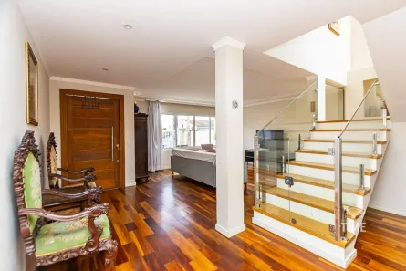 Sobrado com 3 Quartos à venda, 380m² no Cidade Jardim, São José dos Pinhais