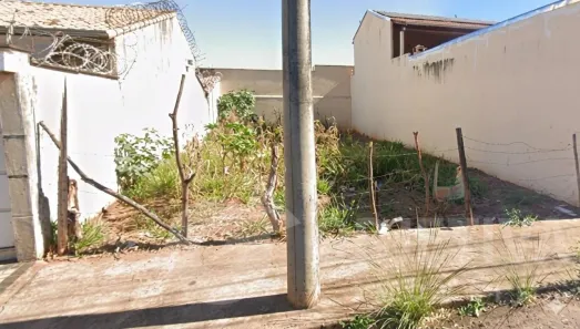 Lote/Terreno à venda, 250m² no Luizote de Freitas, Uberlândia