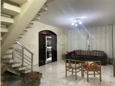 Casa com 3 Quartos à venda, 272m² no Vila Carrão, São Paulo