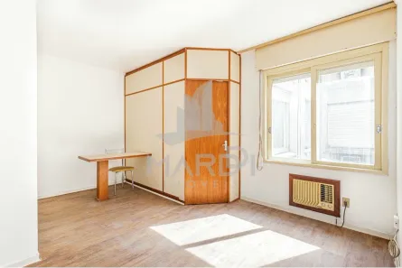 Apartamento com 1 Quarto à venda, 32m² no Floresta, Porto Alegre