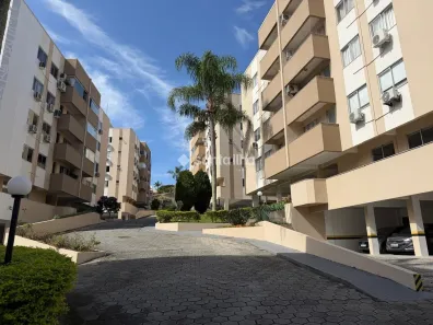 Apartamento com 3 Quartos à venda, 91m² no Carvoeira, Florianópolis