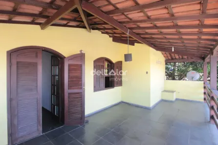 Casa com 4 Quartos para alugar, 350m² no Minascaixa, Belo Horizonte