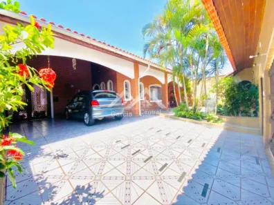 Casa com 3 Quartos à venda, 209m² no Estância Balneária Belmira Novaes, Peruíbe