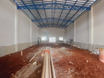 Galpão/Depósito/Armazém para alugar, 200m² no Jardim California, Sertãozinho