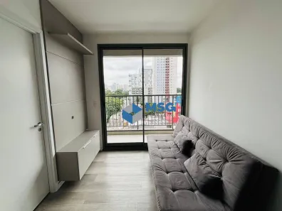 Apartamento com 2 Quartos para alugar, 37m² no Santo Amaro, São Paulo