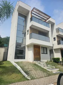 Casa de Condomínio com 4 Quartos à venda, 160m² no Parque Rincão, Cotia