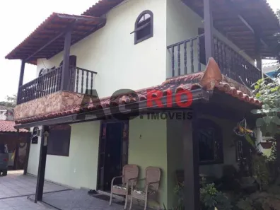Casa de Condomínio com 4 Quartos à venda, 226m² no Taquara, Rio de Janeiro