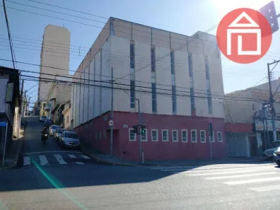 Prédio Comercial para alugar, 747m² no Centro, Bragança Paulista