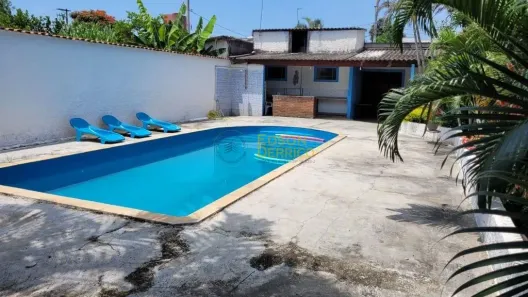 Fazenda/Sítio com 3 Quartos à venda, 163m² no Jardim Eloyna, Pindamonhangaba