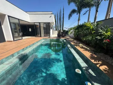 Casa de Condomínio com 3 Quartos à venda, 240m² no Loteamento Residencial Jardim Villagio, Americana