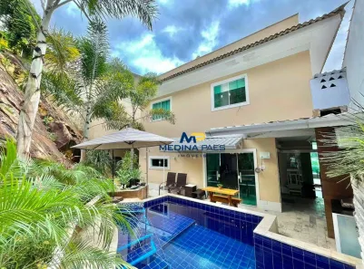 Casa de Condomínio com 3 Quartos à venda, 252m² no Tribobó, São Gonçalo
