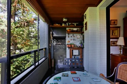 Apartamento com 2 Quartos à venda, 98m² no Moinhos de Vento, Porto Alegre