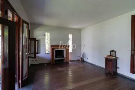 Casa com 5 Quartos à venda, 300m² no Jardim Morumbi, São Paulo