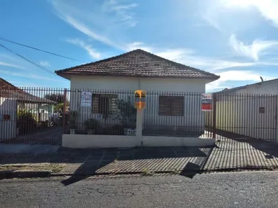 Casa com 4 Quartos à venda, 150m² no Orfãs, Ponta Grossa