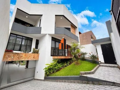 Sobrado com 4 Quartos à venda, 613m² no Vila Pires, Santo André