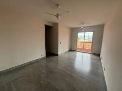 Apartamento com 3 Quartos para alugar, 70m² no Martins, Uberlândia