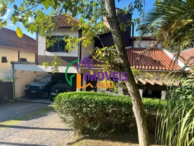Casa de Condomínio com 3 Quartos à venda, 178m² no Arujá Country Club, Arujá