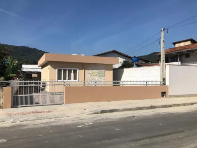 Casa com 4 Quartos à venda, 121m² no Centro, Porto Belo