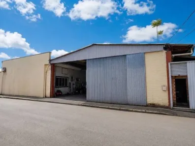 Galpão/Depósito/Armazém para alugar, 381m² no Estados, Timbó