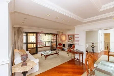 Apartamento com 4 Quartos à venda, 155m² no Moema, São Paulo