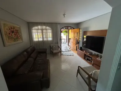 Sobrado com 3 Quartos à venda, 208m² no Jardim Diamante, São José dos Campos